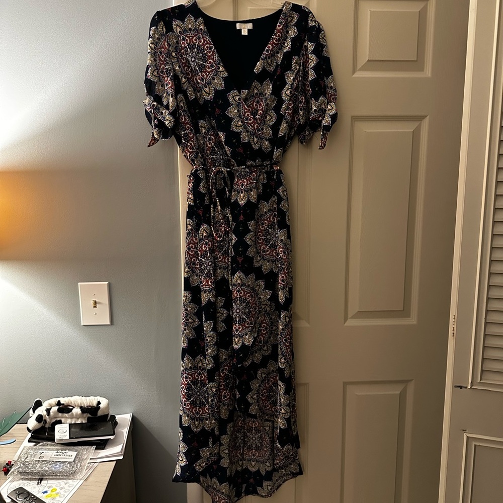 Elegant Navy Patterned Wrap Maxi Dress